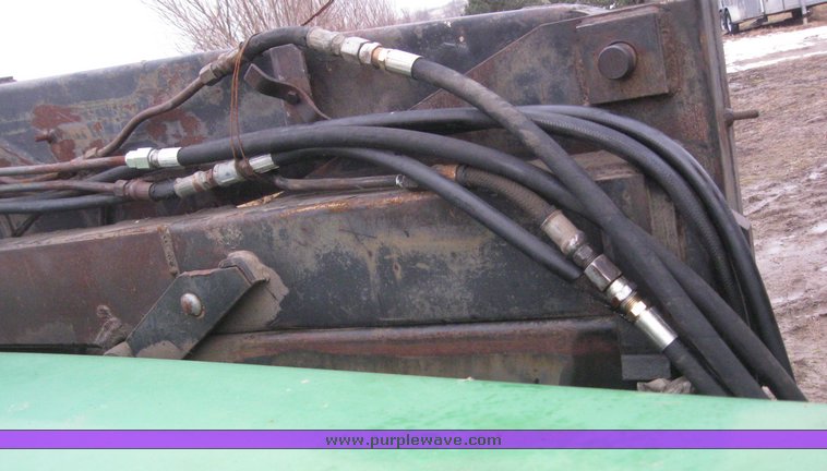 image for item 7725 1963 John Deere 4010 Wheatland tractor with loader