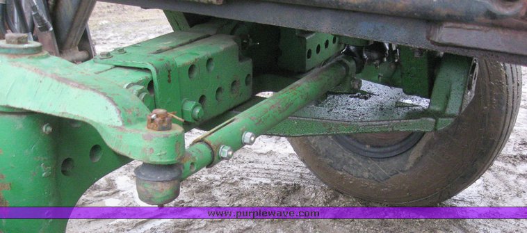 image for item 7725 1963 John Deere 4010 Wheatland tractor with loader