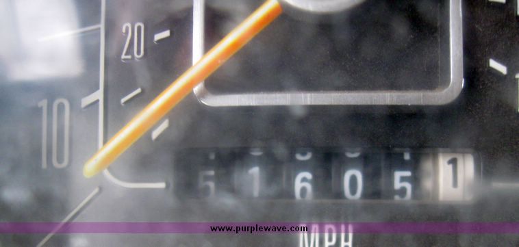 image for item 3001 1979 Ford utility van