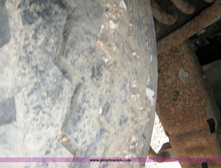 image for item 3001 1979 Ford utility van