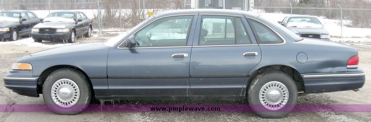 image for item 3002 1997 Ford Crown Victoria Police Interceptor