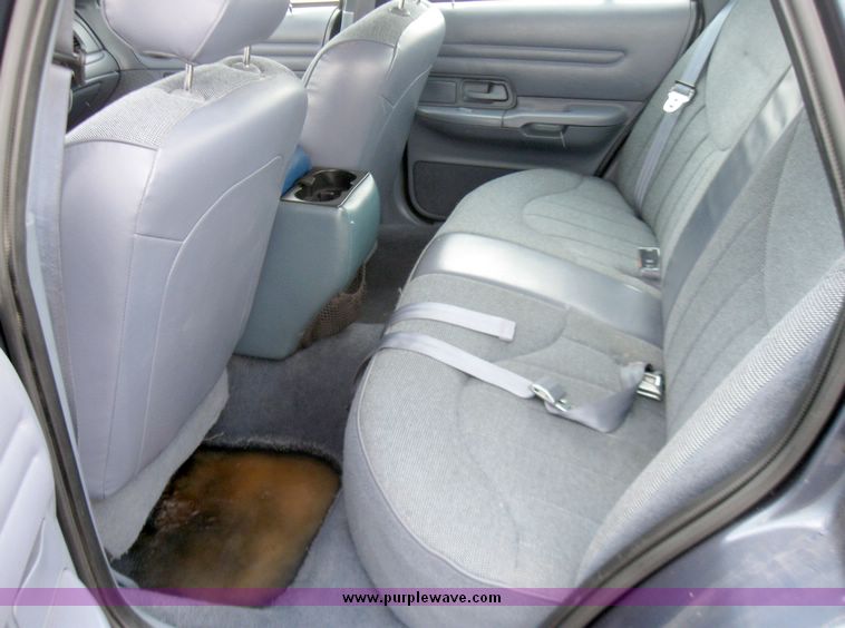 image for item 3002 1997 Ford Crown Victoria Police Interceptor