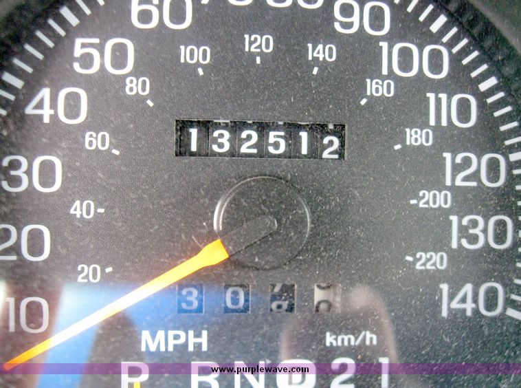 image for item 3002 1997 Ford Crown Victoria Police Interceptor