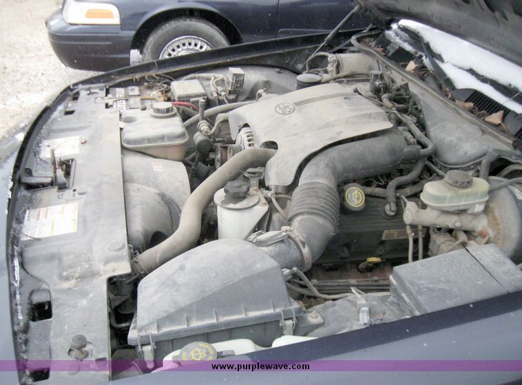 image for item 3003 2000 Ford Crown Victoria Police Interceptor