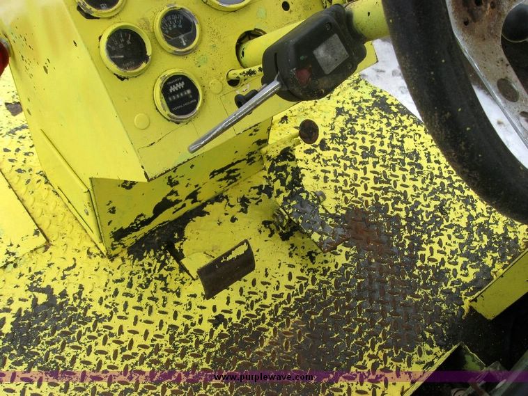 image for item 3336 Broce broom street sweeper