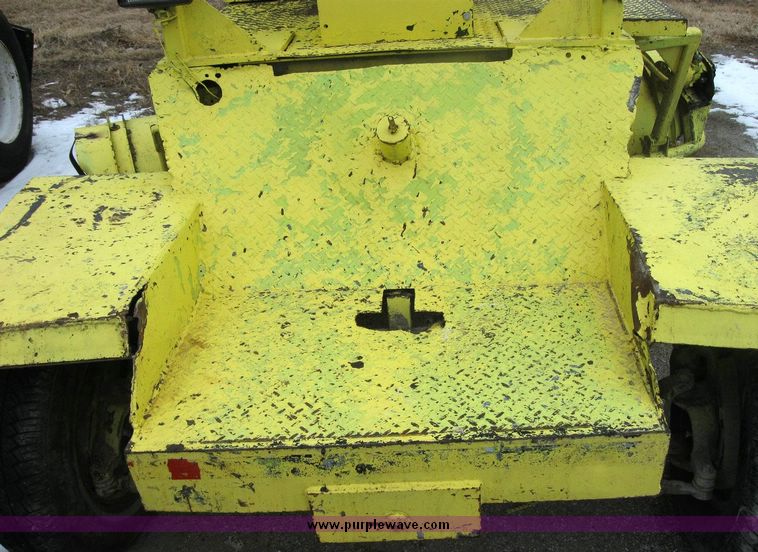 image for item 3336 Broce broom street sweeper