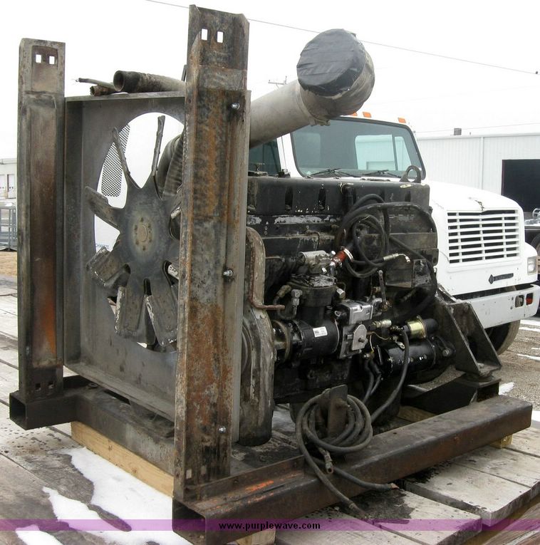 image for item 3338 Cummins L10 diesel engine