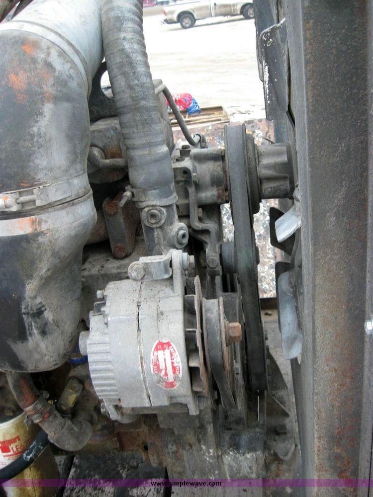 image for item 3338 Cummins L10 diesel engine