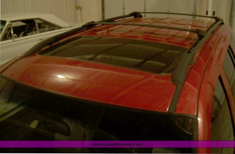 image for item 3363 2004 Jeep Grand Cherokee Overland