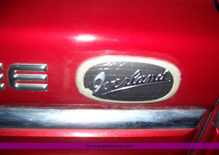 image for item 3363 2004 Jeep Grand Cherokee Overland