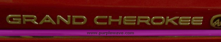 image for item 3363 2004 Jeep Grand Cherokee Overland