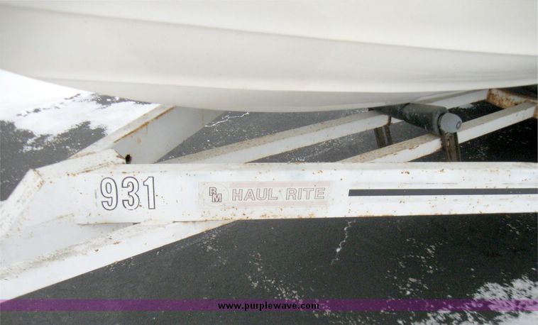 image for item 3749 1981 Webbcraft 2300 ski boat