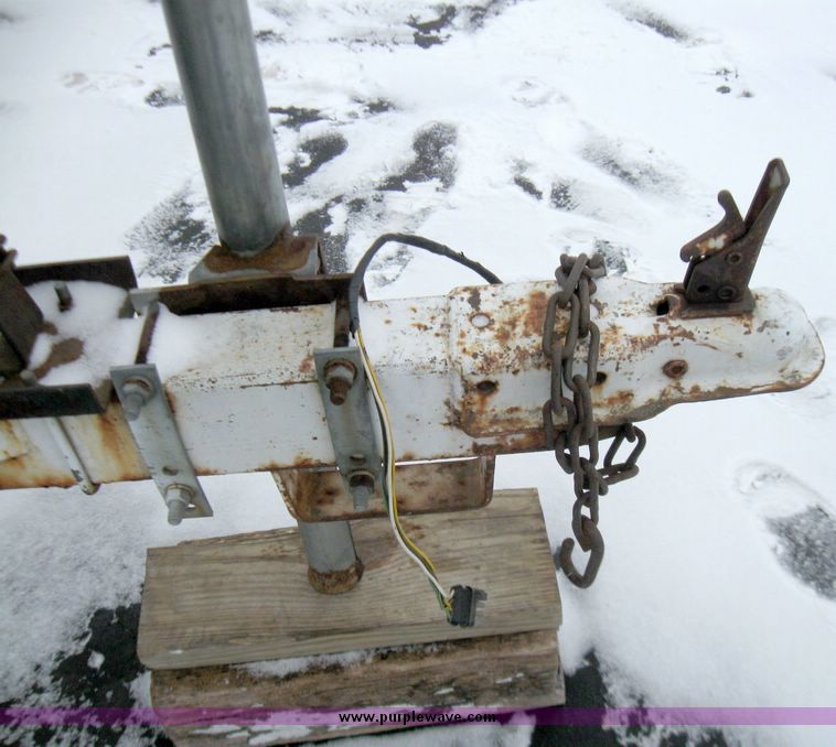 image for item 3749 1981 Webbcraft 2300 ski boat