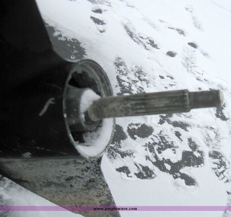 image for item 3749 1981 Webbcraft 2300 ski boat