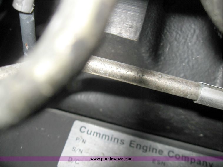 image for item 3750 1999 Ford F800