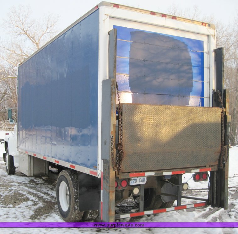 image for item 4473 1991 Ford Conventional N LN8000F box truck