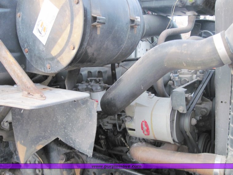 image for item 4473 1991 Ford Conventional N LN8000F box truck