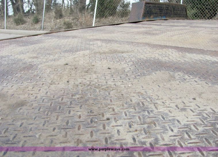 image for item 5074 1999 PS trailers 20' tandem axle trailer