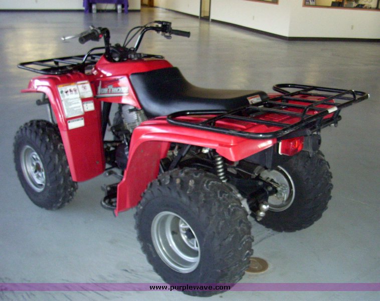 image for item 5115 Yamaha Bear Tracker ATV