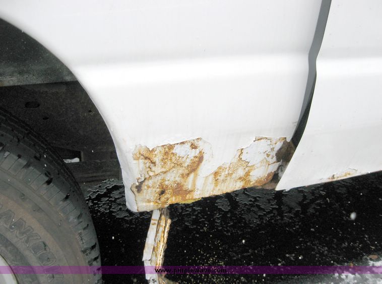 image for item 5272 2001 Ford Econoline E350 Super Duty