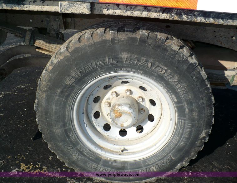 image for item 5594 1988 Chevrolet 3500