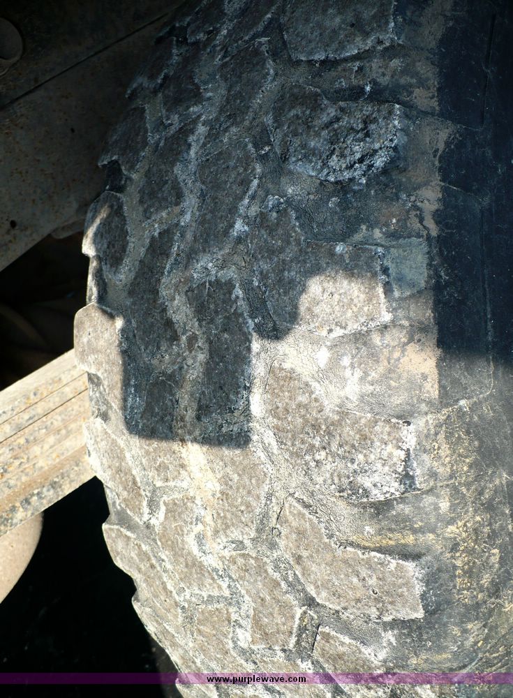 image for item 5594 1988 Chevrolet 3500