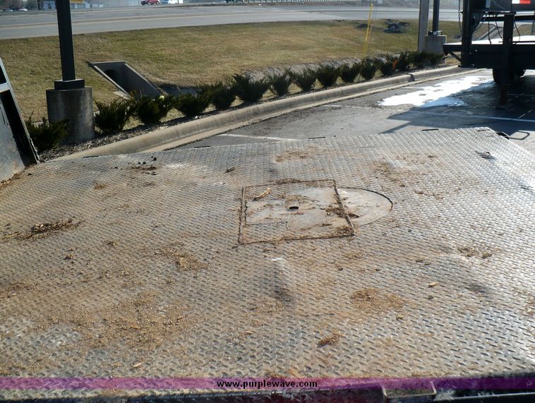 image for item 5594 1988 Chevrolet 3500