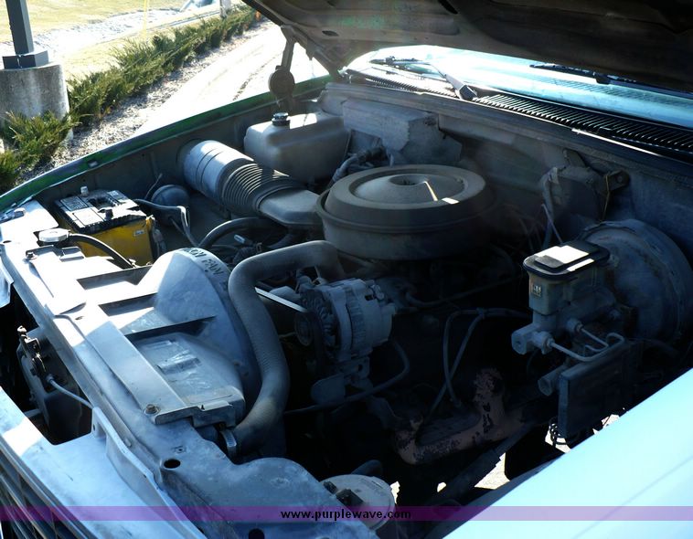 image for item 5594 1988 Chevrolet 3500