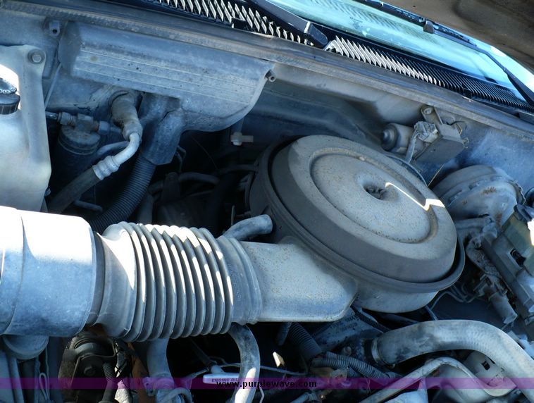 image for item 5594 1988 Chevrolet 3500