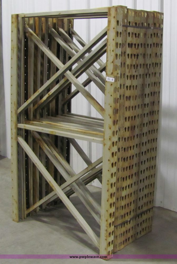 image for item 6675 Assorted pallet racking