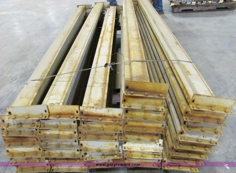 image for item 6675 Assorted pallet racking