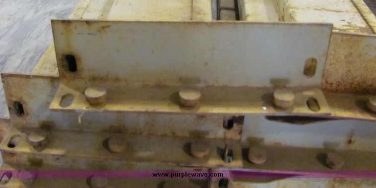 image for item 6675 Assorted pallet racking