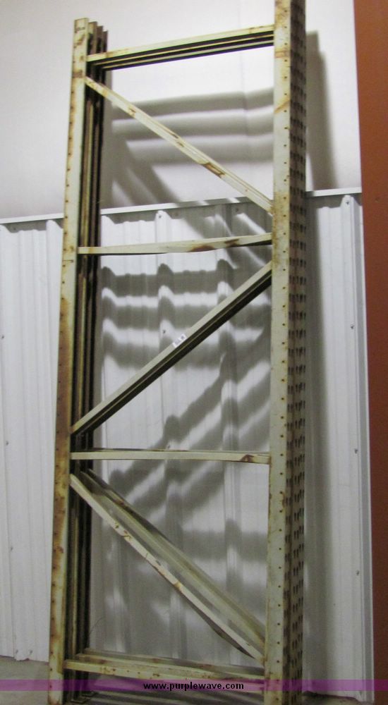 image for item 6678 Assorted pallet racking
