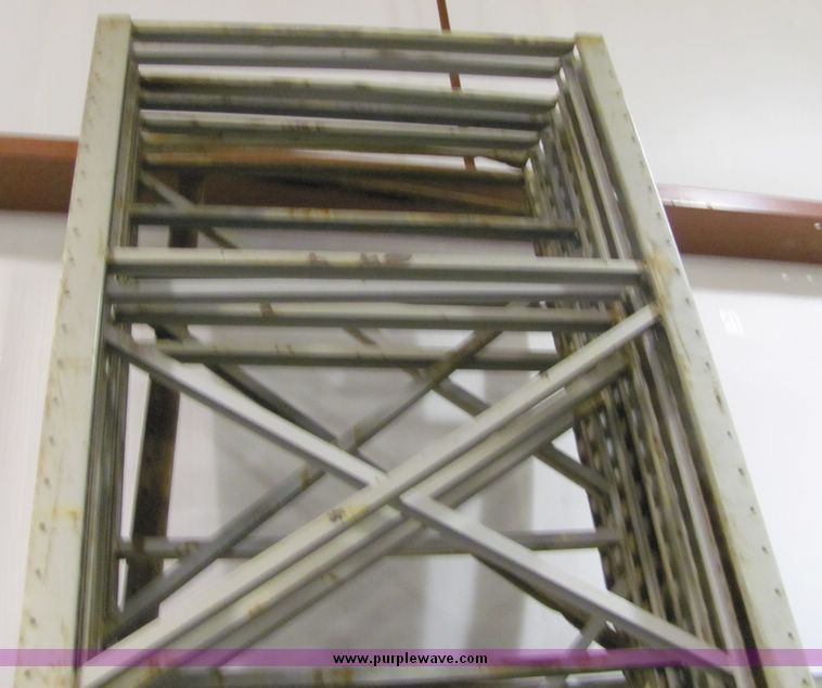 image for item 6679 Assorted pallet racking