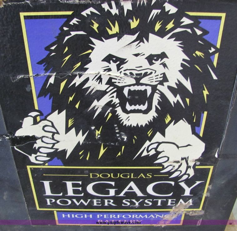 image for item 6684 Douglas battery pack