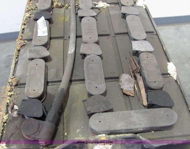 image for item 6684 Douglas battery pack