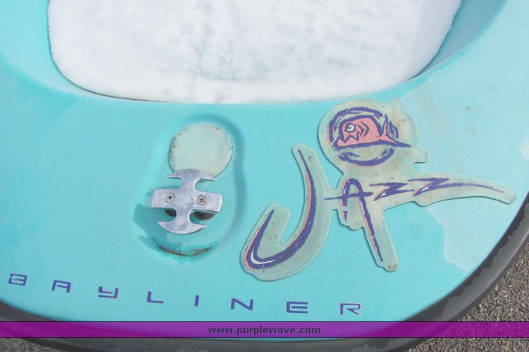 image for item 6693 Bayliner Jazz jet boat