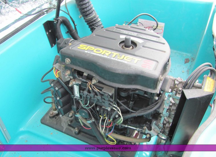 Bayliner Jazz jet boat in Derby, KS Item 6693 sold Purple Wave