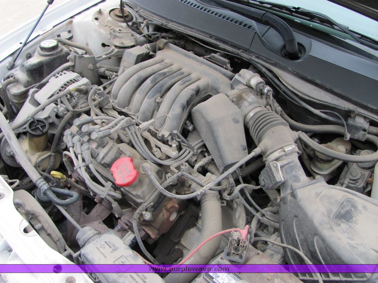 image for item 6696 2003 Ford Taurus LX