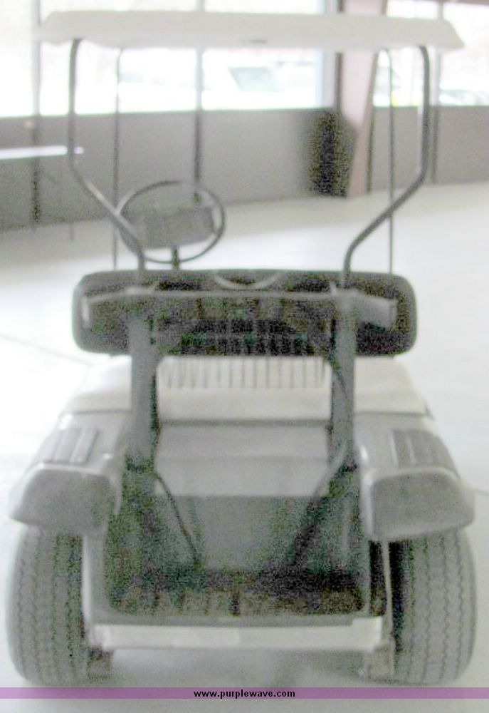 image for item 6698 Ez-go electric golf cart