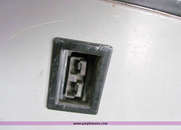 image for item 6698 Ez-go electric golf cart