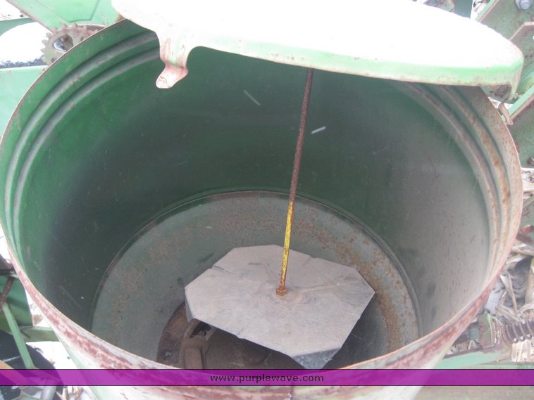 image for item 7777 John Deere 1240 four row planter