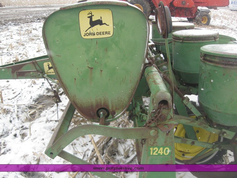image for item 7777 John Deere 1240 four row planter