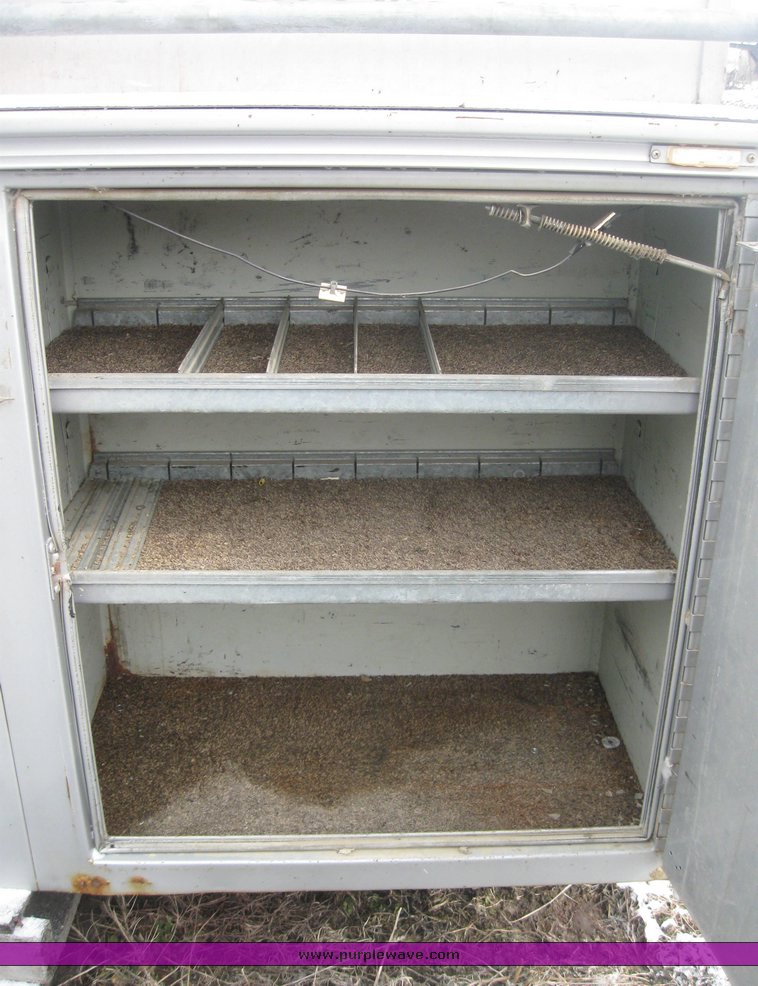 image for item 7796 Knaphied 9' utility bed