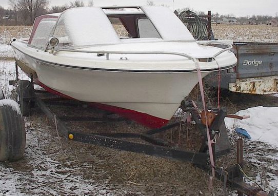 image for item 7800 19' boat with trailer