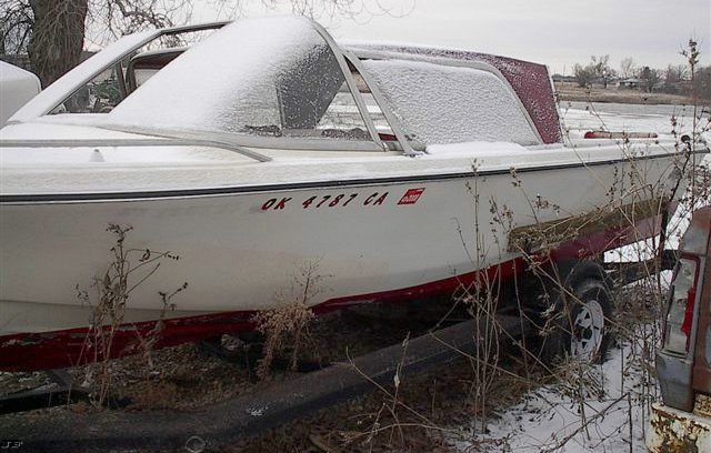 image for item 7800 19' boat with trailer