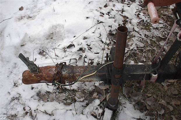 image for item 7800 19' boat with trailer