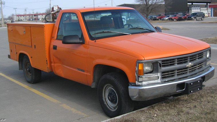 image for item 7802 1997 Chevrolet C2500 pickup with Knapheide bed