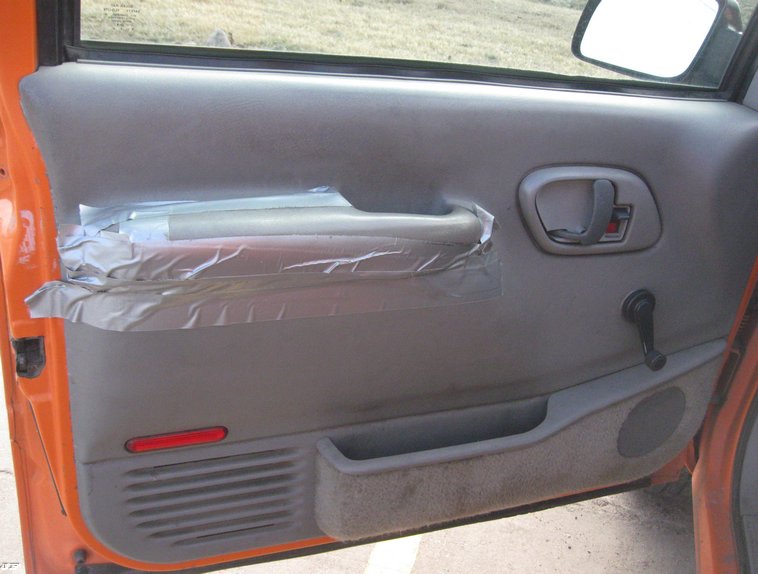 image for item 7802 1997 Chevrolet C2500 pickup with Knapheide bed