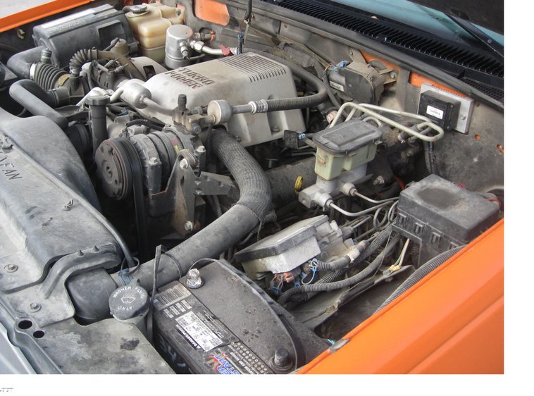 image for item 7802 1997 Chevrolet C2500 pickup with Knapheide bed